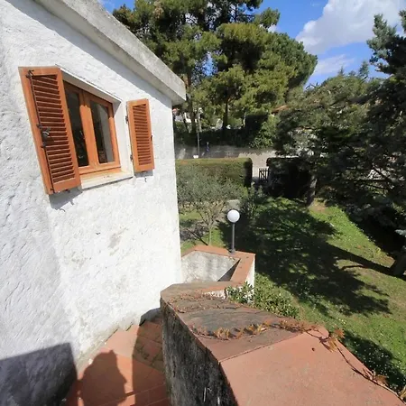 Pentalocale Cod 168- Taunus Vacanze